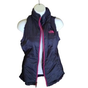 Women's Northface Reversible Vest Plum Color Size S